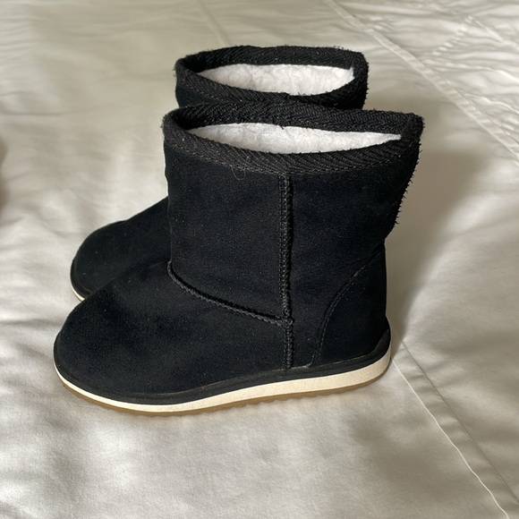 Toddler girls faux shearling boots - Picture 5 of 9
